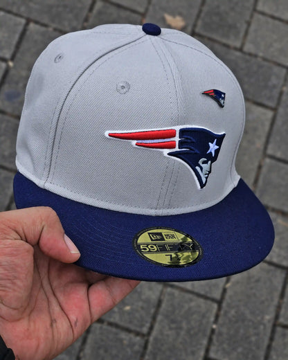 NEW ENGLAND PATRIOTS GRIS VISOR AZUL