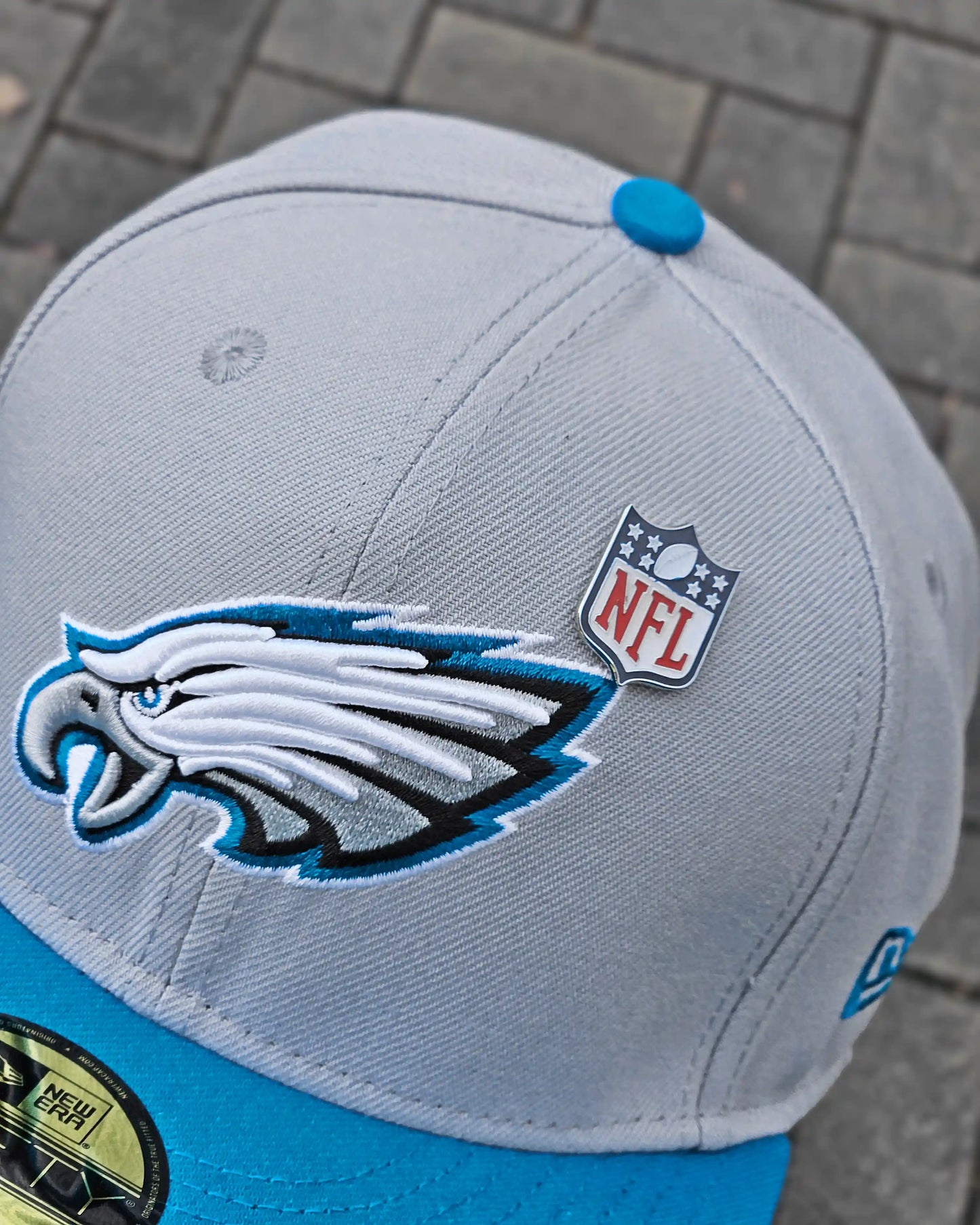 PHILADELPHIA EAGLES GRIS VISOR TURQUESA