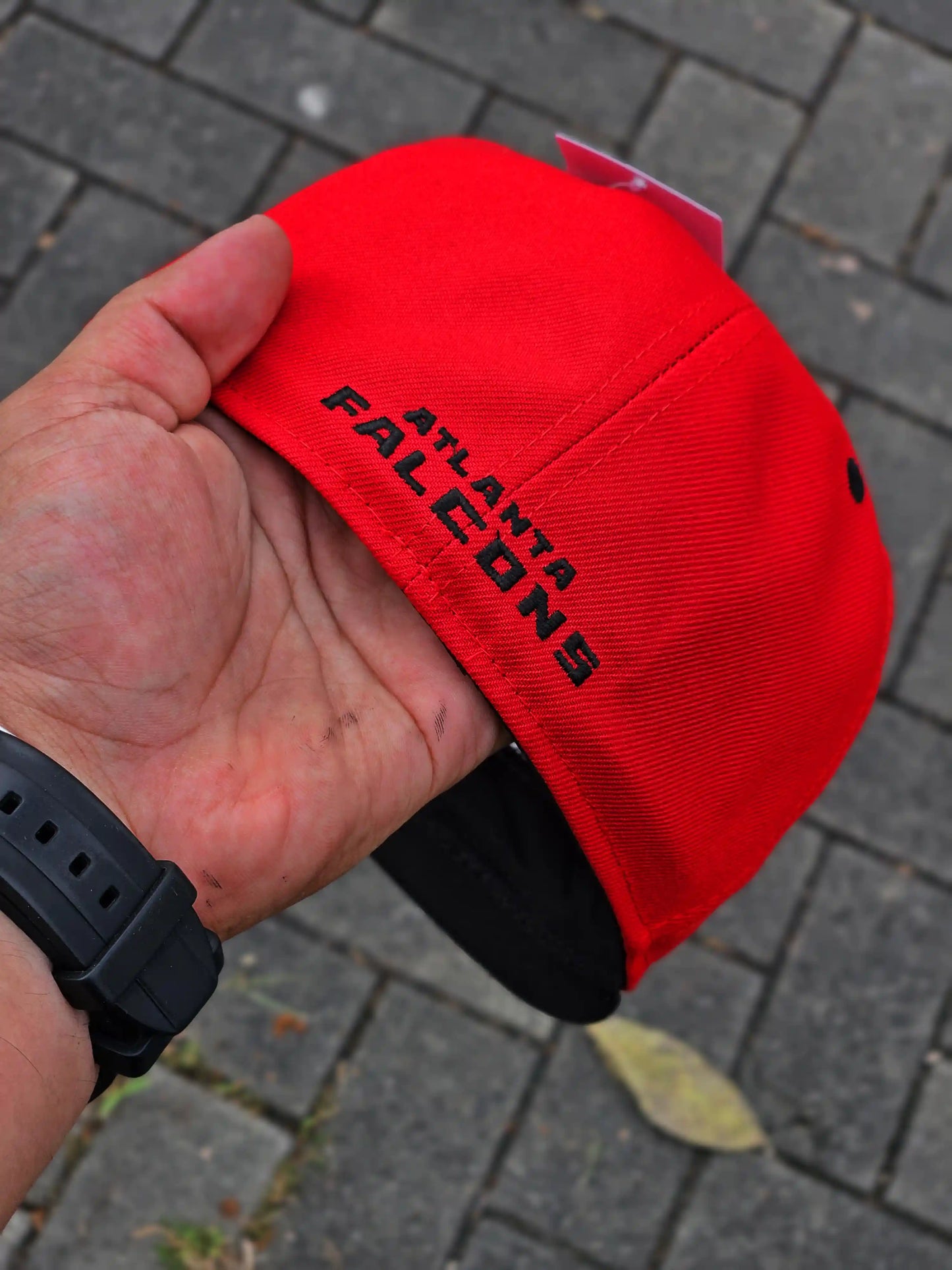 ATLANTA FALCONS ROJO VISOR NEGRO