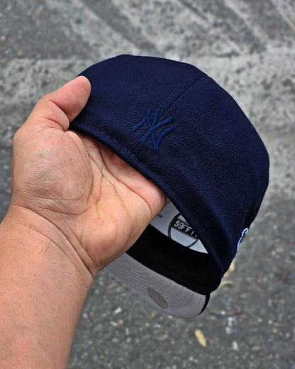 NEW YORK YANKEES NAVY LOGO FLAME VISOR NEGRO