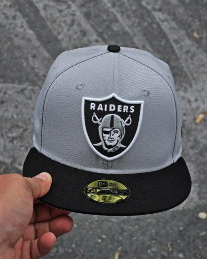 LAS VEGAS RAIDERS GRIS VISOR NEGRO
