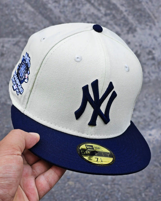 NEW YORK YANKEES BEIGE CHAMPIONS 2000 VISOR NAVY