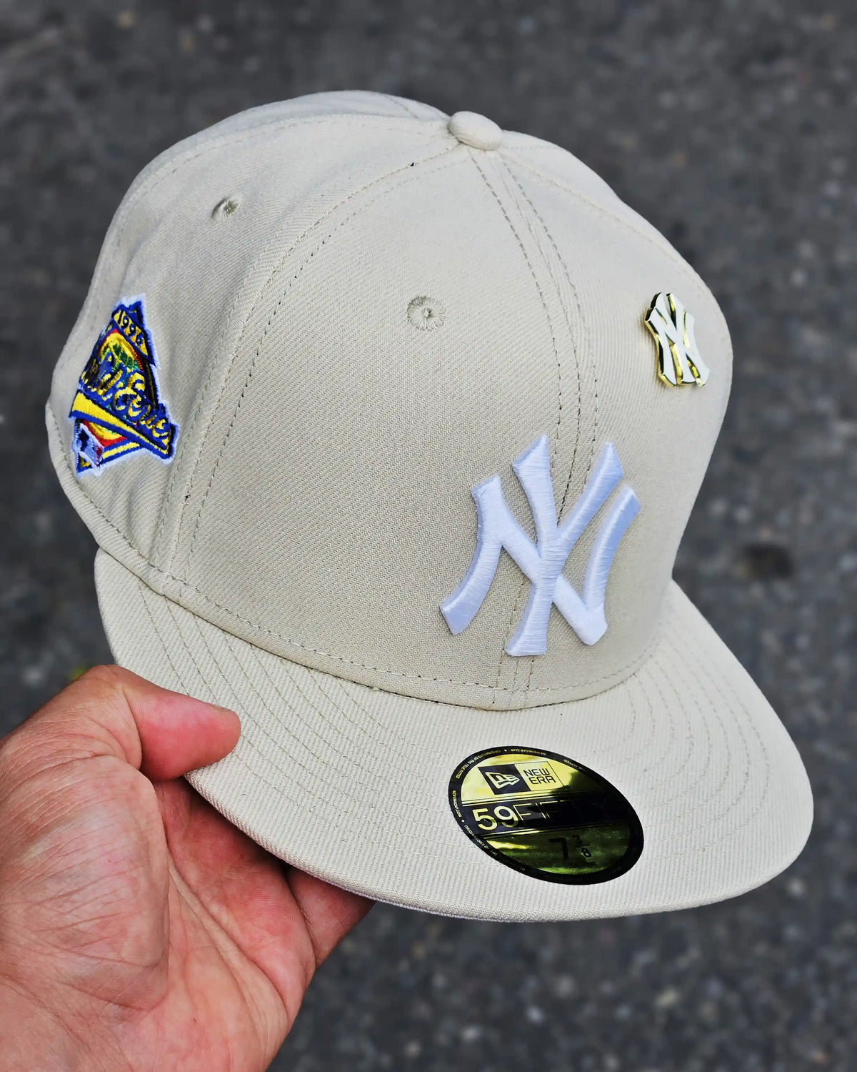 NEW YORK YANKEES BEIGE WORLD SERIES 1996