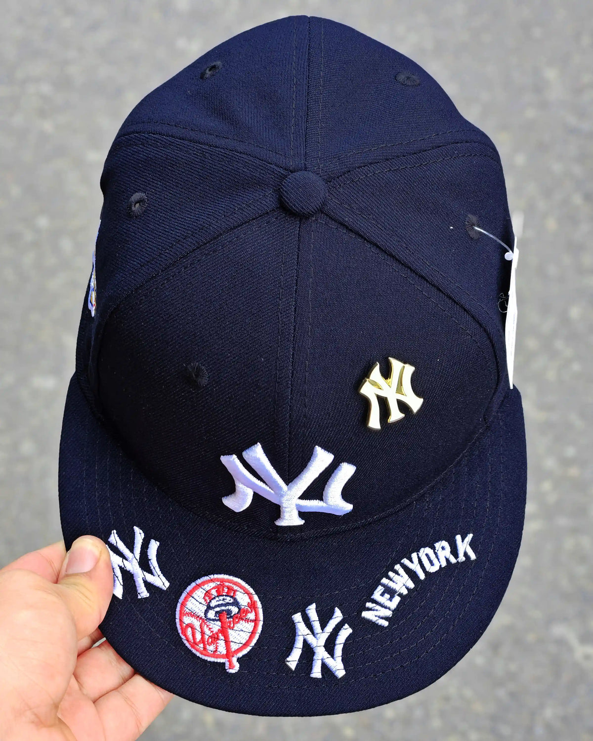NEW YORK YANKEES NAVY WORLD SERIES 1996 LOGO VISOR