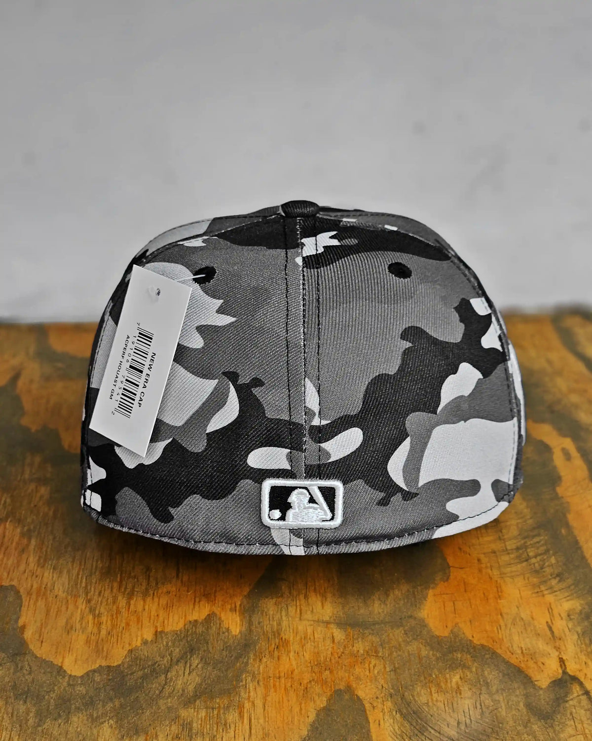 SUPREME EXCLUSIVE SNOW CAMO SHOP BOX LOGO YANKEES