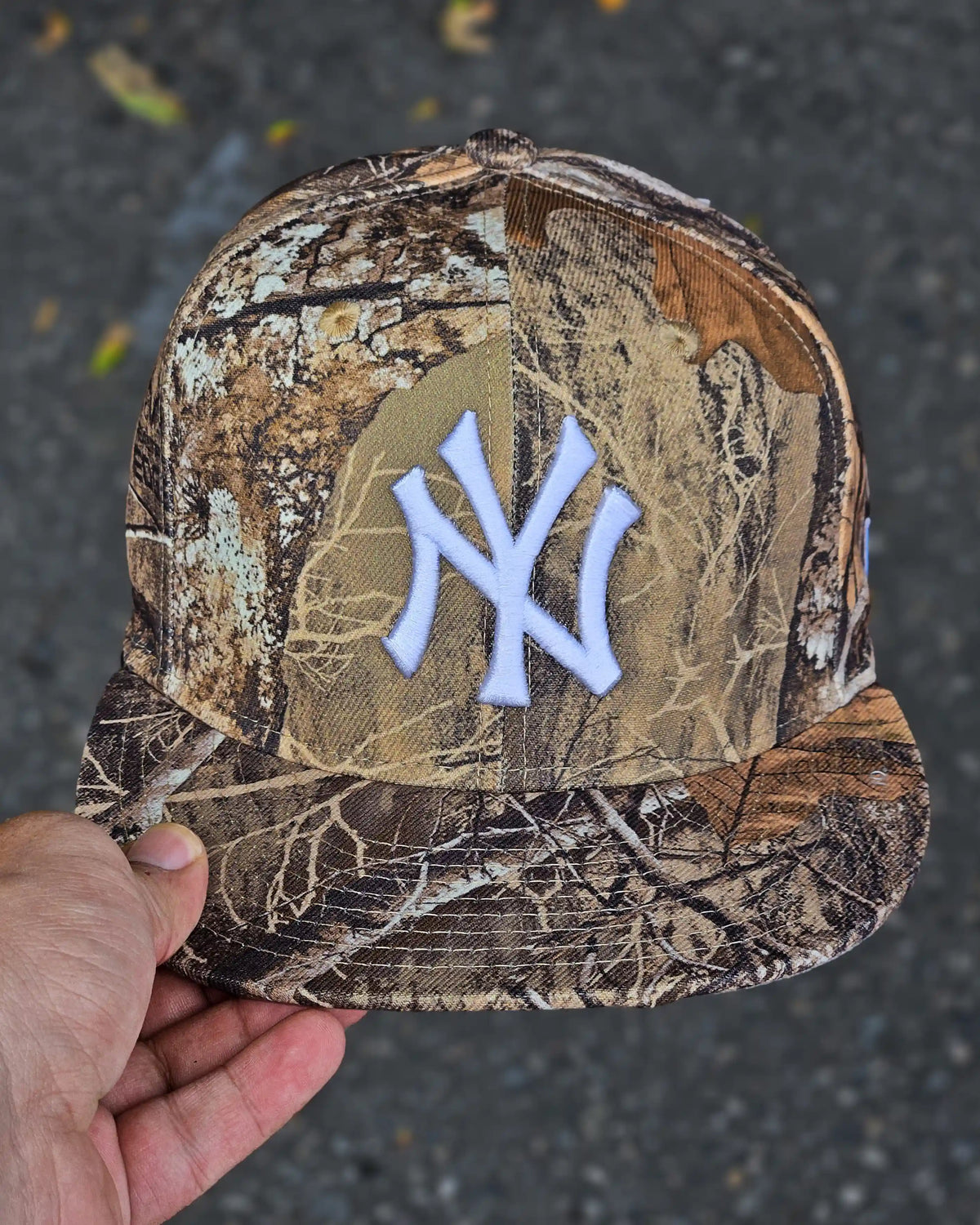 NEW YORK YANKEES CAMO REAL TREE