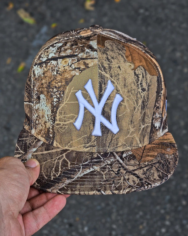 NEW YORK YANKEES CAMO REAL TREE