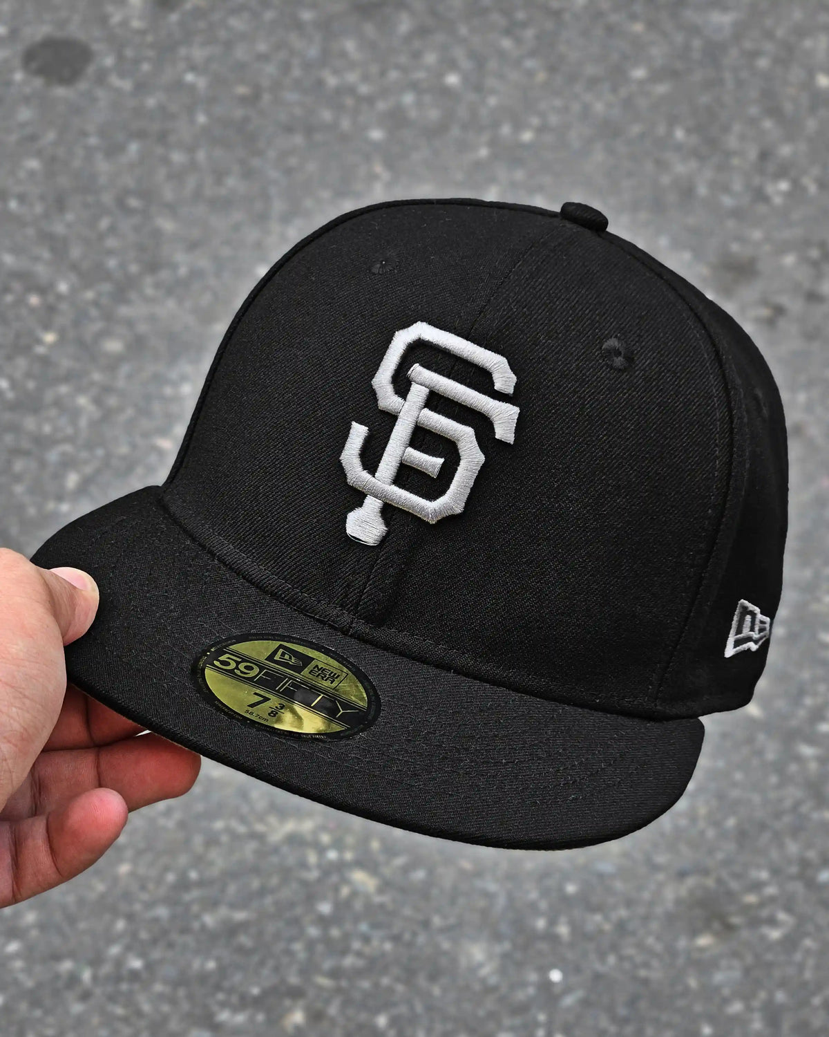 SAN FRANCISCO GIANTS NEGRO LOGO GRIS