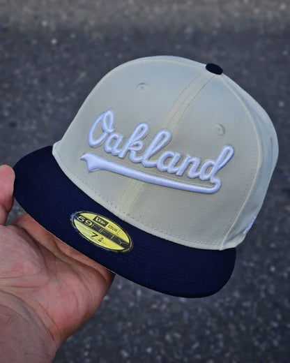 OAKLAND ATHLETICS BEIGE VISOR AZUL