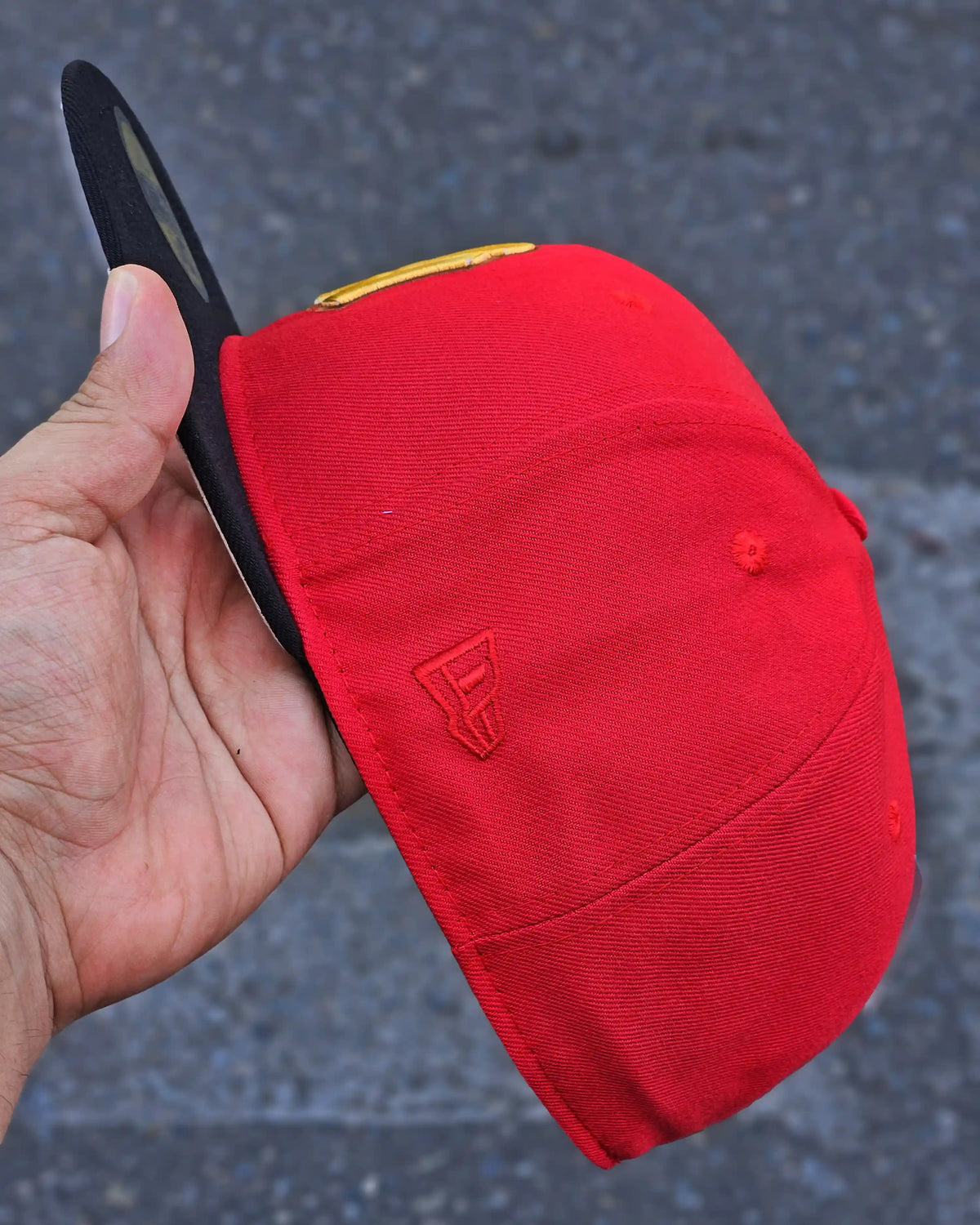 NEW YORK YANKEES ROJO ROTTEN APPLE VISOR NEGRO