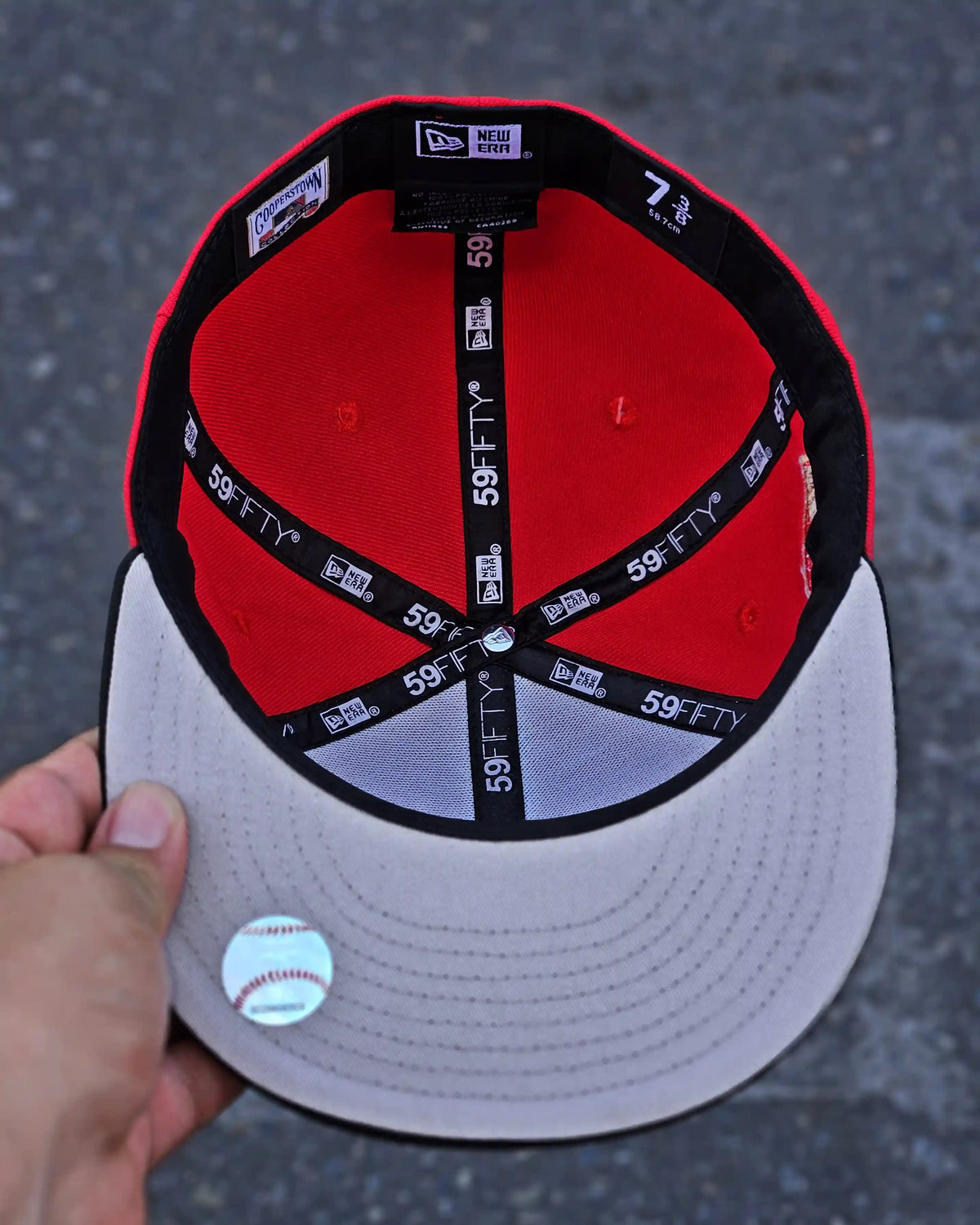 NEW YORK YANKEES ROJO ROTTEN APPLE VISOR NEGRO