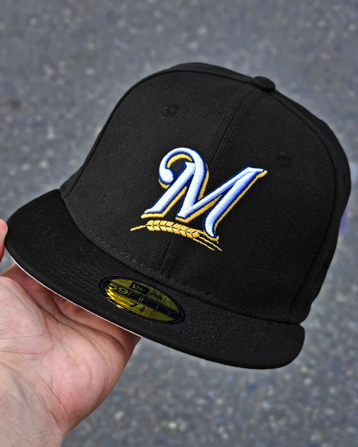MILWAUKEE BREWERS NEGRO HOME TO HEROES 2011