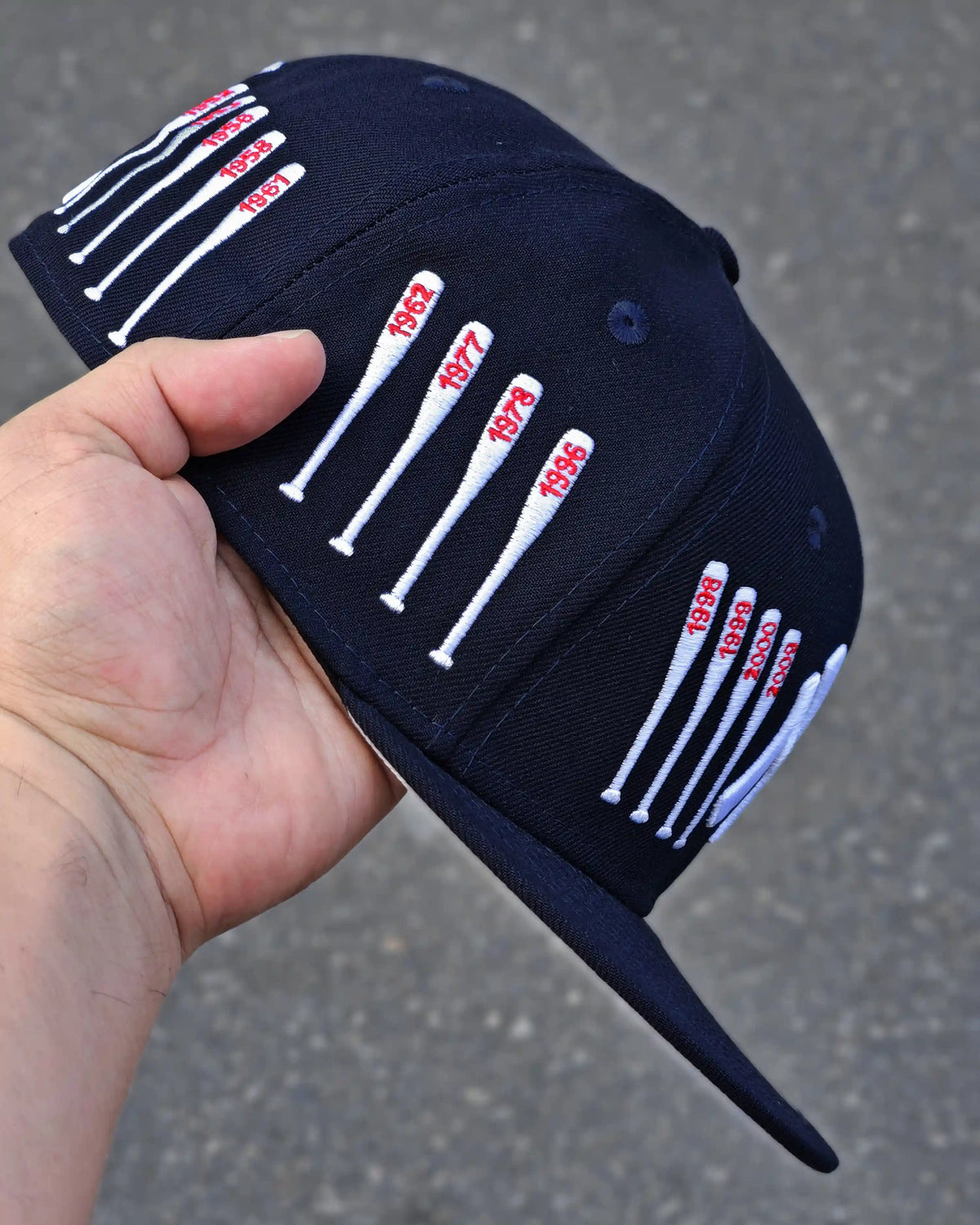 NEW YORK YANKEES NAVY NEW ERA X SPIKE LEE NAVY BATS STRIKE