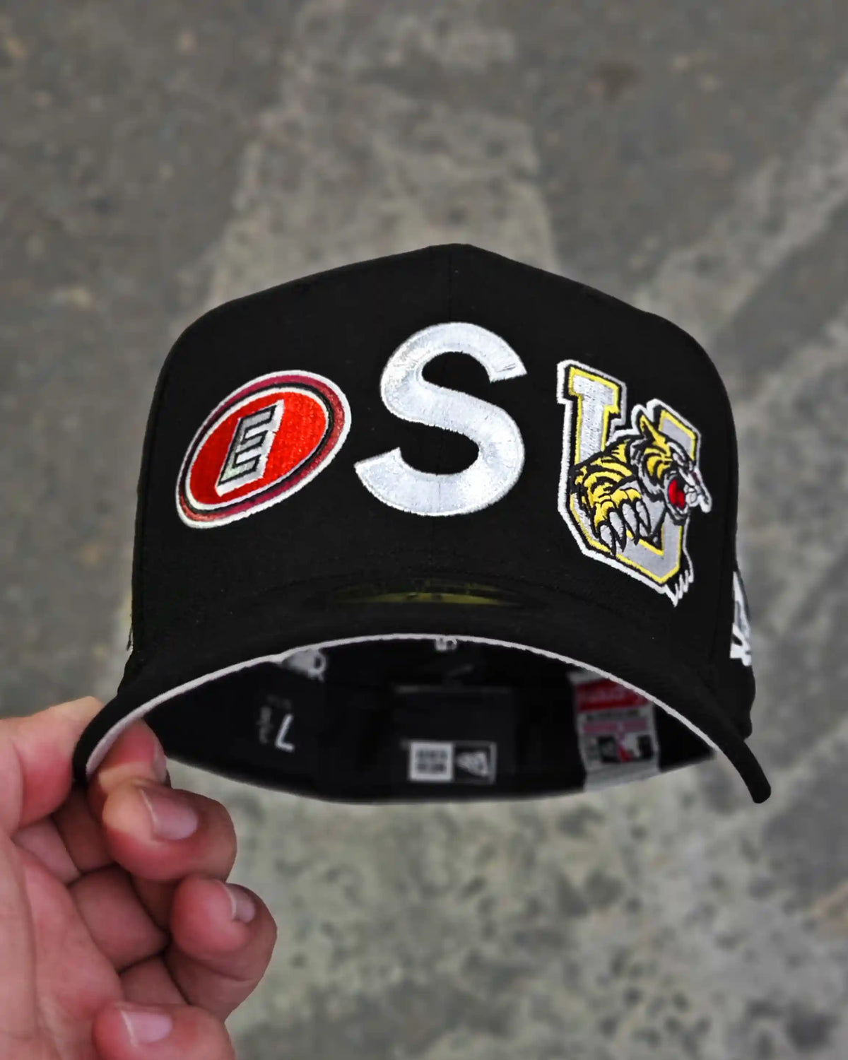 SUPREME EXCLUSIVE NEGRO MASCOTS S