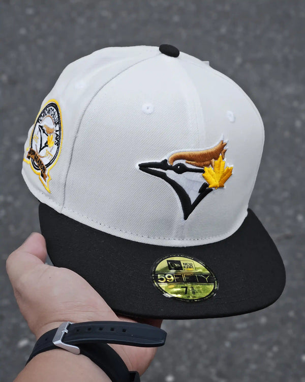 TORONTO BLUE JAYS BLANCO 40TH SEASON DORADO VISOR NEGRO
