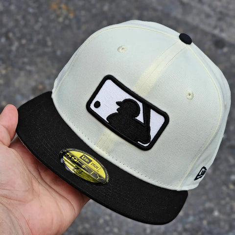 NO TEAM ESSENCIALS BEIGE UMPIRE VISOR NEGRO