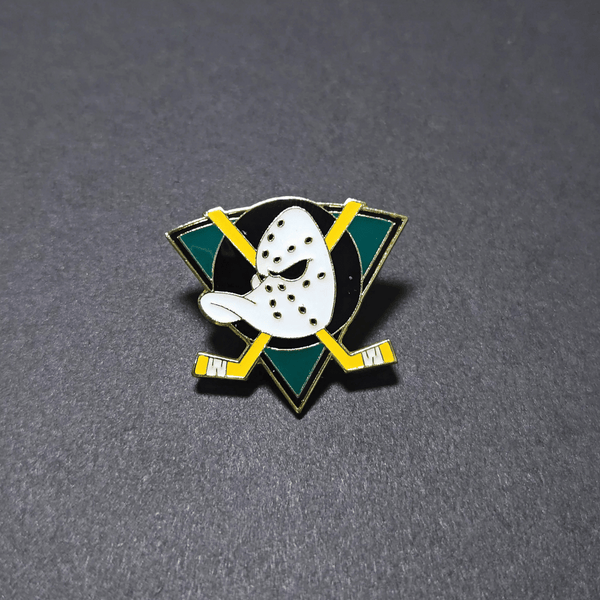 PIN ANAHEIM DUCKS VERDE LOGO