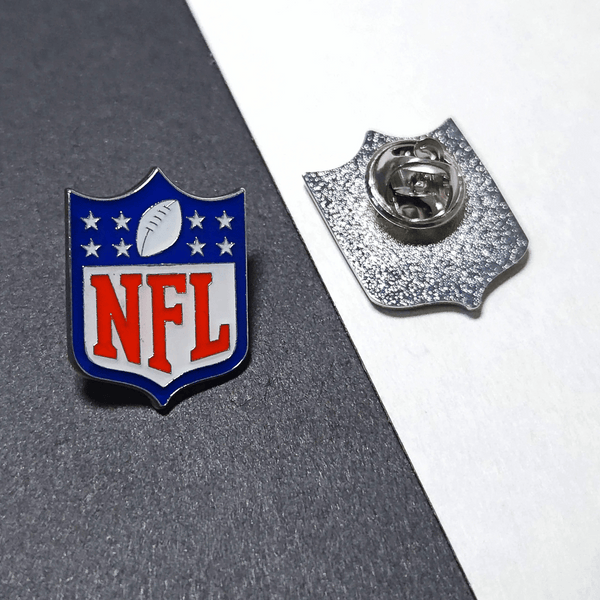 PIN NFL ESCUDO ROJO LOGO - vista alternativa