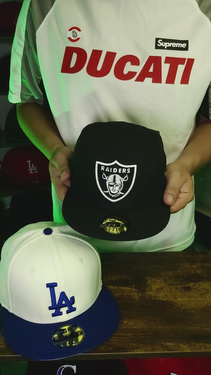 Mapa visual de las partes de la gorra: frente, bordado, sticker, interior, etiqueta